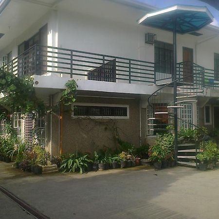 Charm Guest House Puerto Princesa Ngoại thất bức ảnh