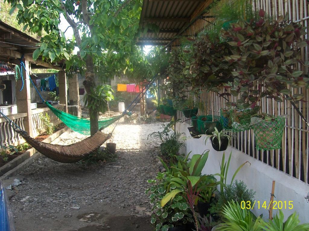 Charm Guest House Puerto Princesa Ngoại thất bức ảnh