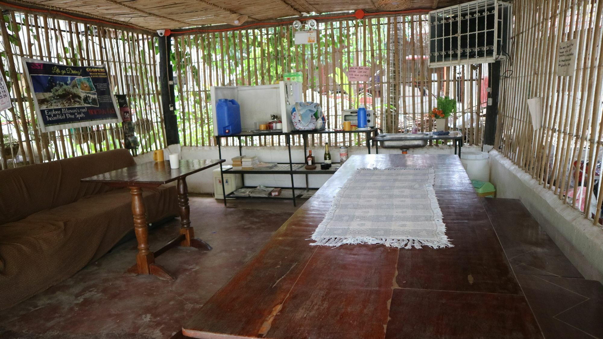 Charm Guest House Puerto Princesa Ngoại thất bức ảnh