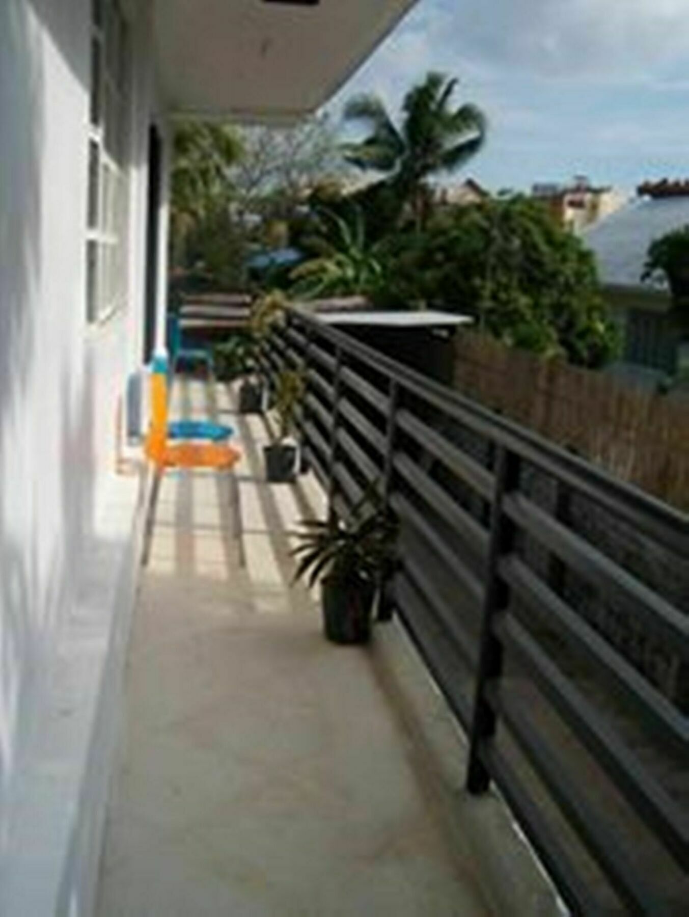 Charm Guest House Puerto Princesa Ngoại thất bức ảnh