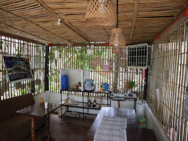 Charm Guest House Puerto Princesa Ngoại thất bức ảnh